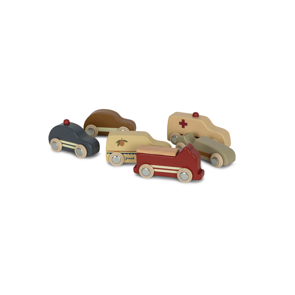 Assortiment de 9 voitures en bois - Konges Slojd