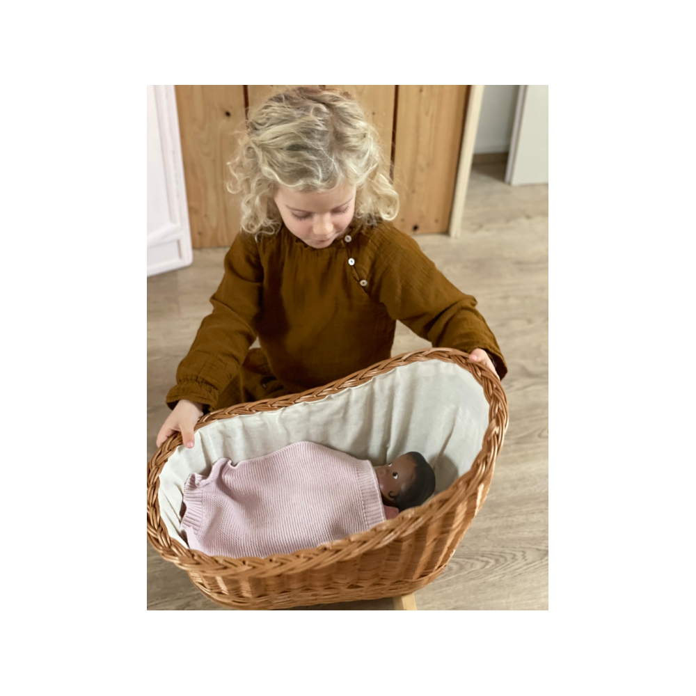 Berceau en osier avec sa couverture en tricot - Egmont toys