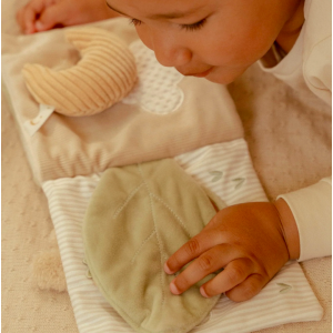 Livre d'activités tissu - Newborn - Little Dutch