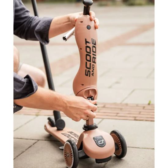 Porteur / Trottinette HighWayKick Mocha avec barre - 1 push and go - Scoot and ride