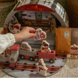 Calendrier de l'avent avec circuit de train - Little Dutch