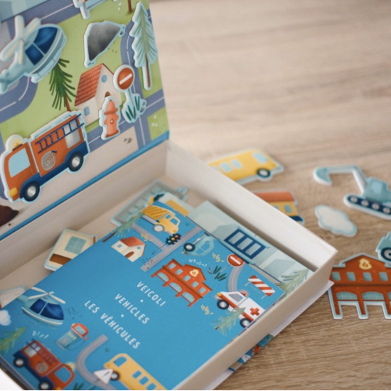 Magnetic box set and book - Les véhicules - Sassi