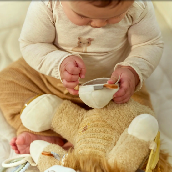 Peluche d'activités Lion - Safari friends - Little Dutch
