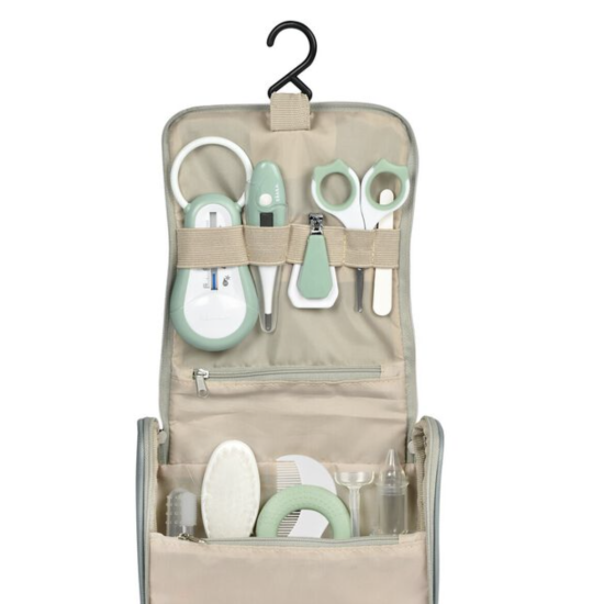 Trousse de toilette bébé sauge 10 accessoires | Béaba